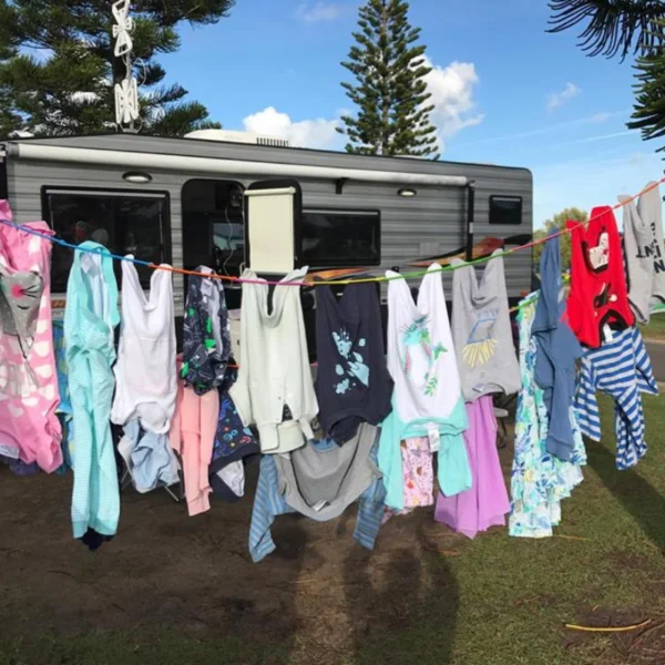 Slide N Dry Pegless Clothesline - Love Your Travels
